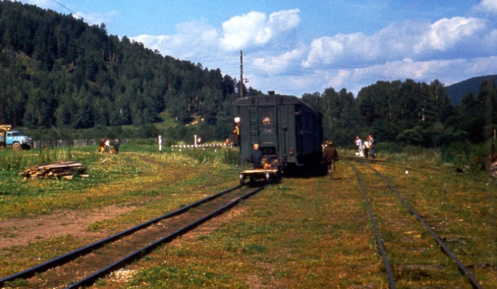 1984 год. август. отправление поезда со станции Шушпа в Тирлян.