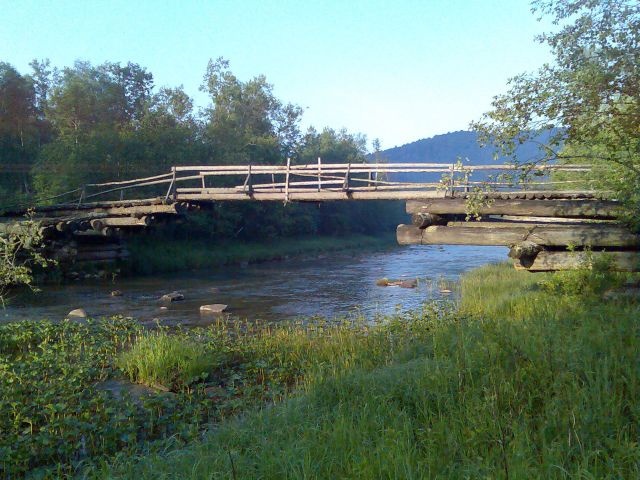 Бакеевский мост утром