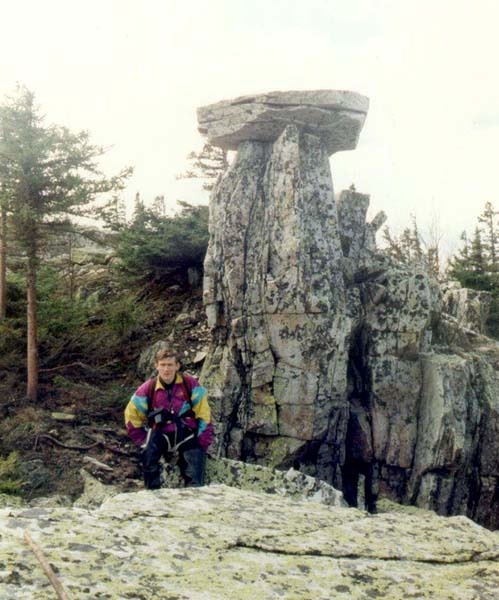 Каменный гриб на склоне г.Ицыл