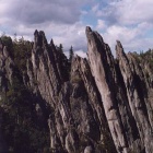 Скалы в районе Двуглавой Сопки
